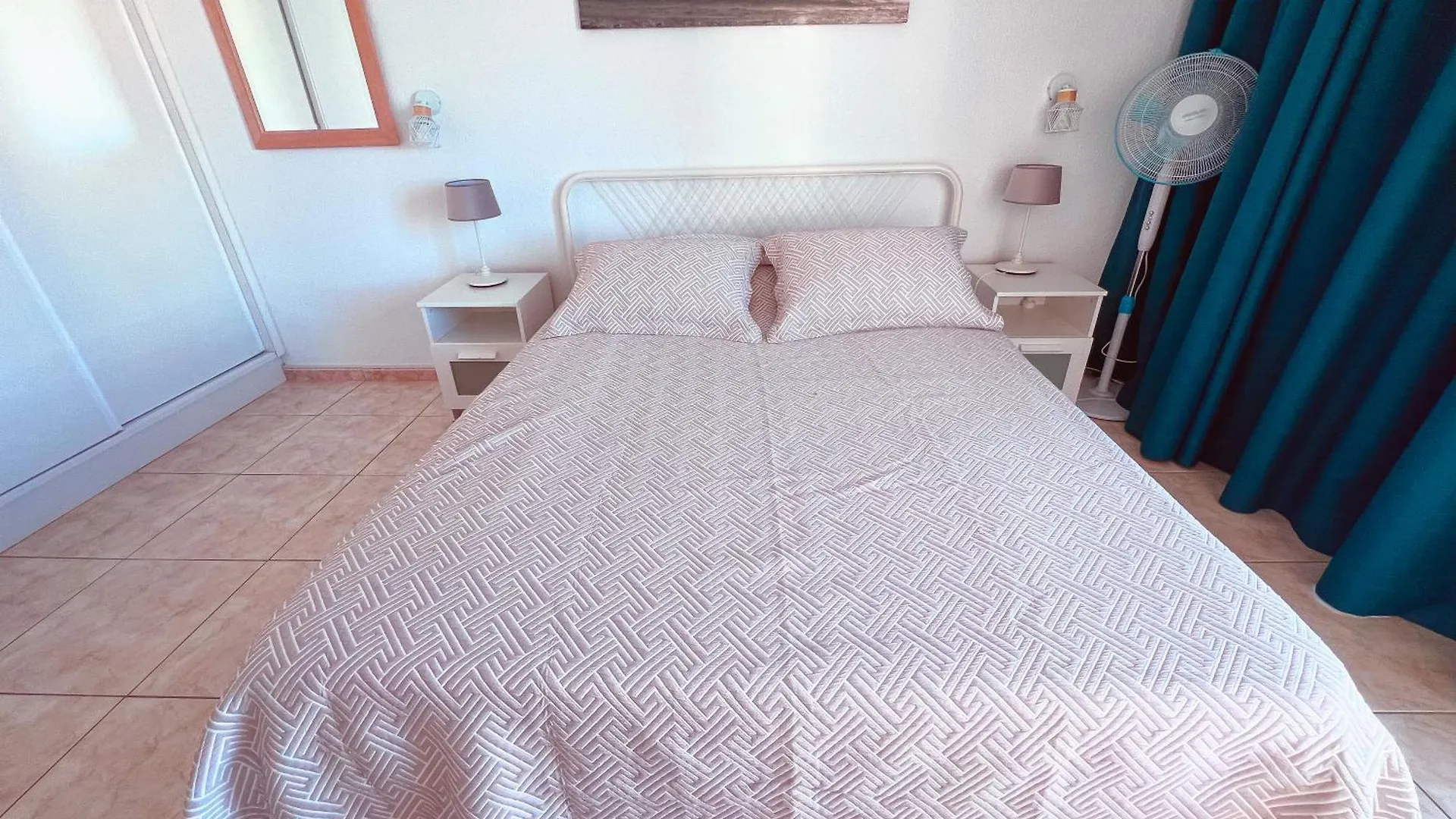 Ocean View Apartment In Playa Paraiso Pp173 ספרד